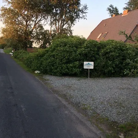 Deichquartier-Schmucke-Ferien-Fuer-Gross-Und-Klein Tatil Evi *